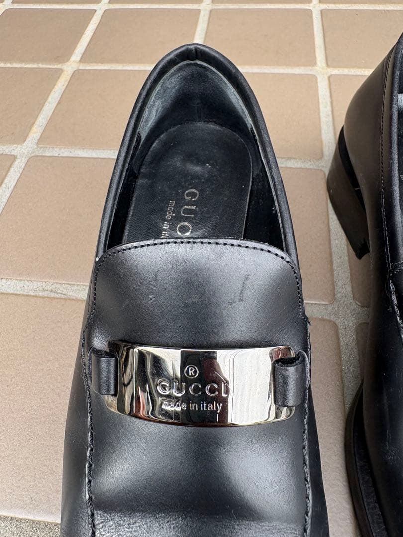 【GUCCI】グッチブラックレザー ローファー革靴　23,5