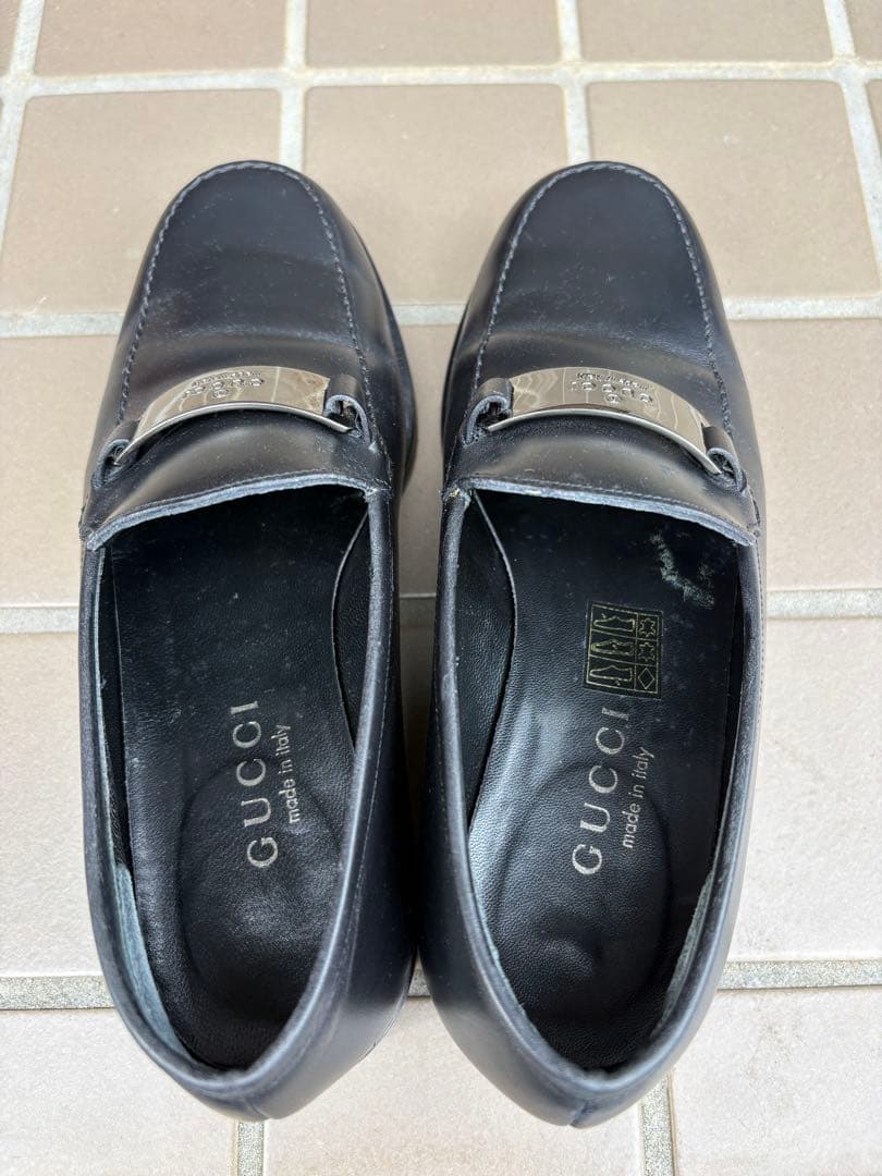 【GUCCI】グッチブラックレザー ローファー革靴　23,5
