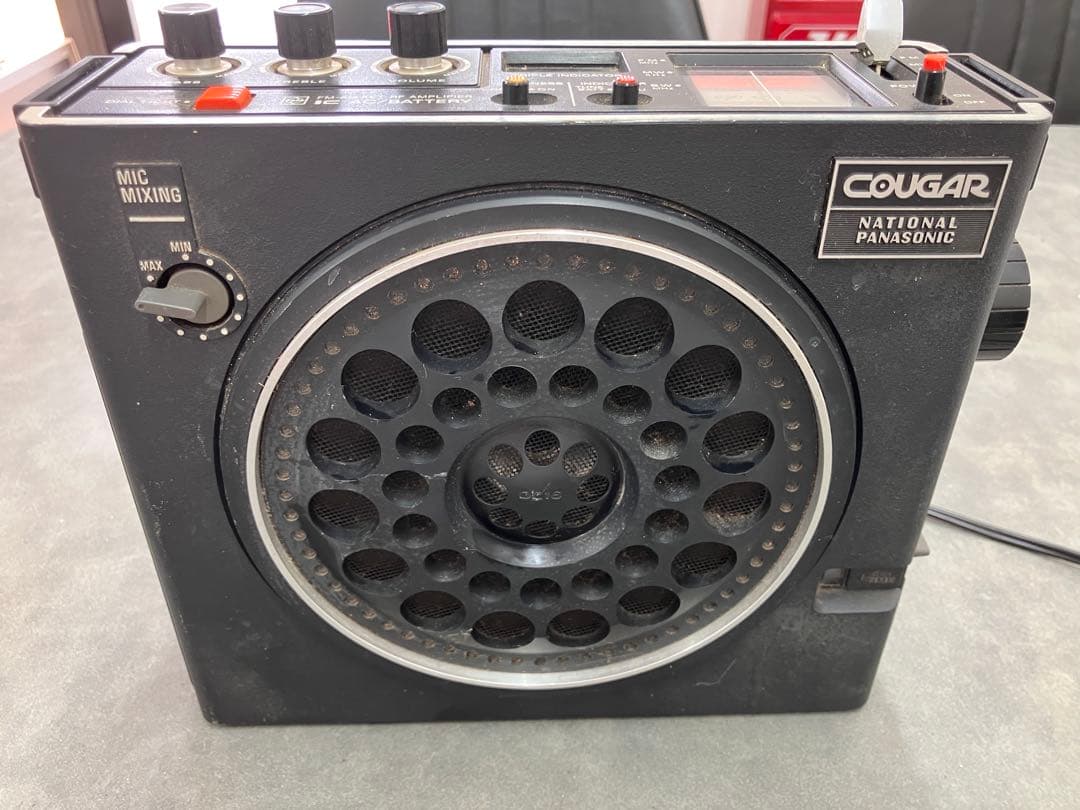 【National/ナショナル】『吠えろクーガ』RF-888 3バンドラジオ