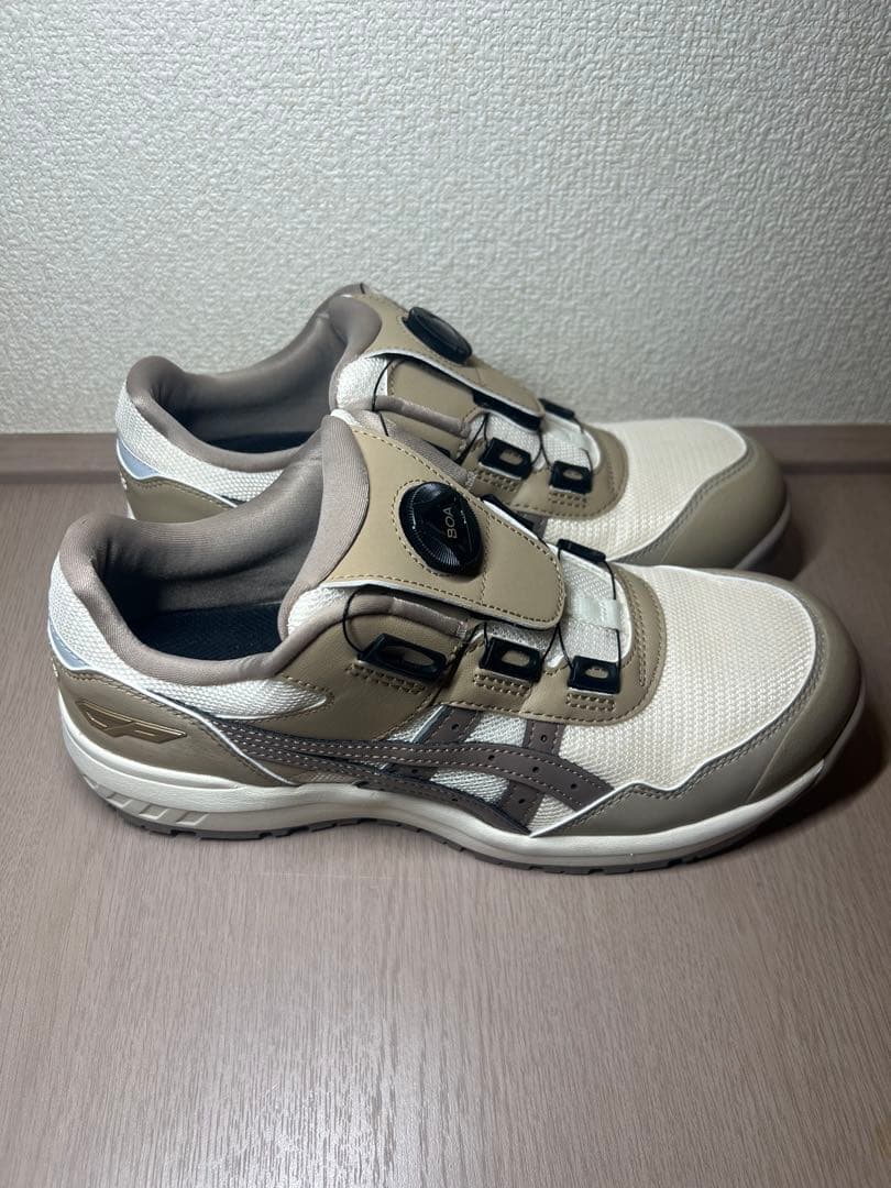 新品 限定色 アシックス 安全靴 ベージュ/ホワイト 26.0