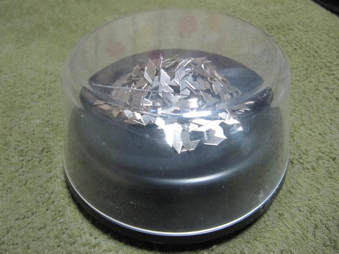 ブラック商会変奇郎登場アイテム② 磁石のおもちゃ マグネチックメタル CRDL