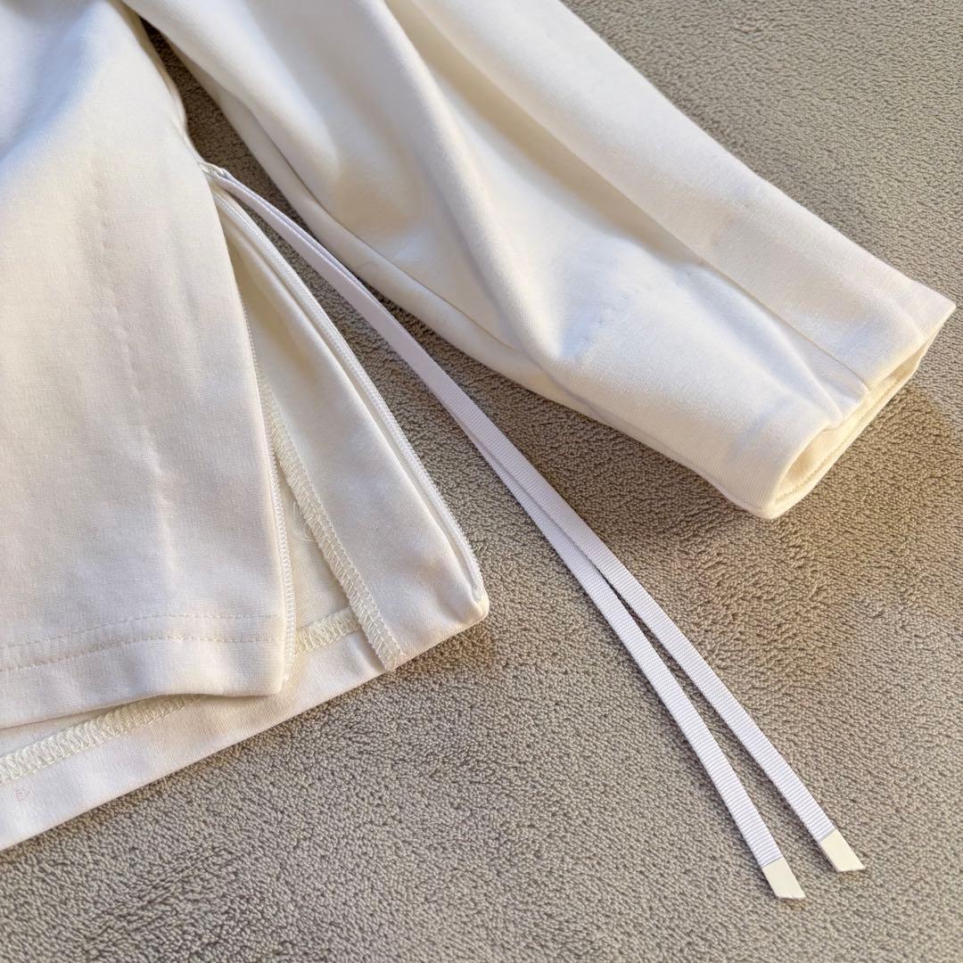 【新品】HYKE ハイク　サイドジップ　プルオーバー　カットソー　ブラウス 2