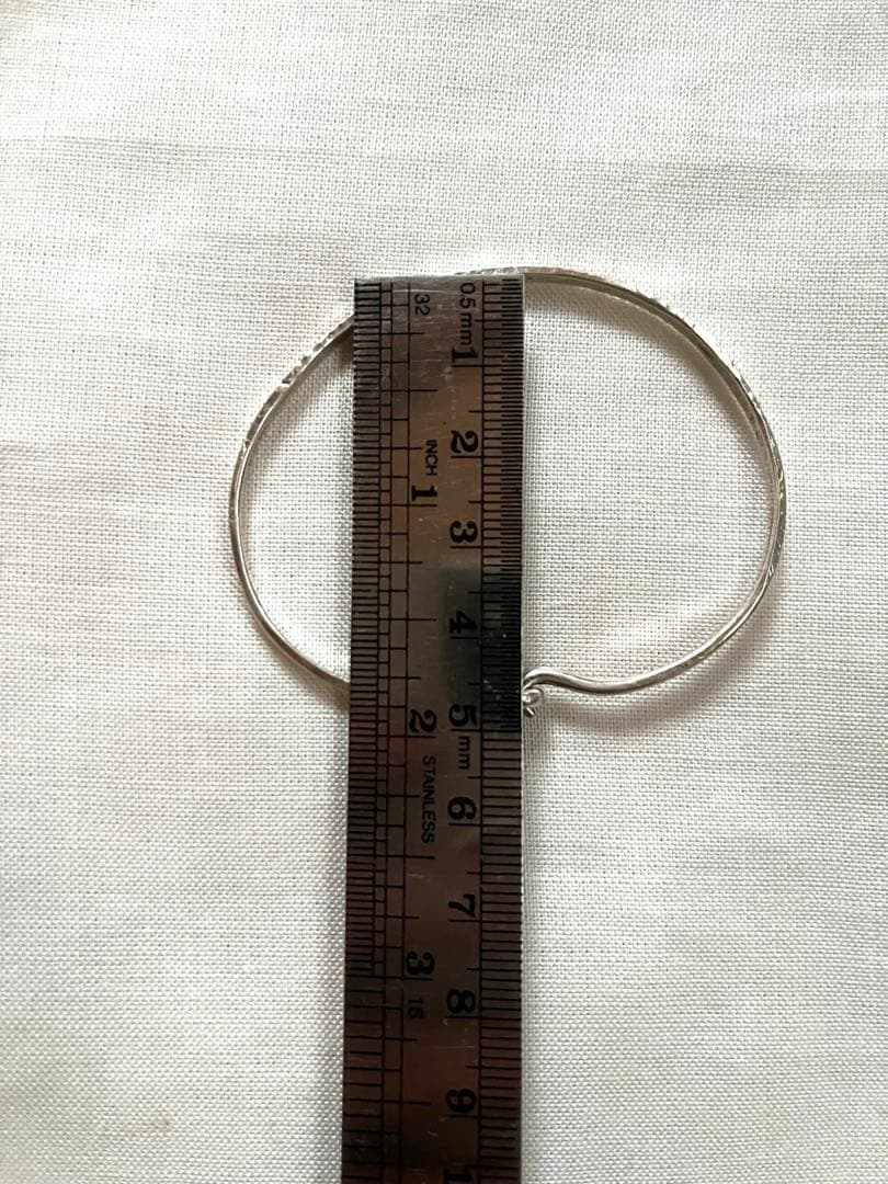 ichigo シルバーオープンバングル 箱・説明書付き