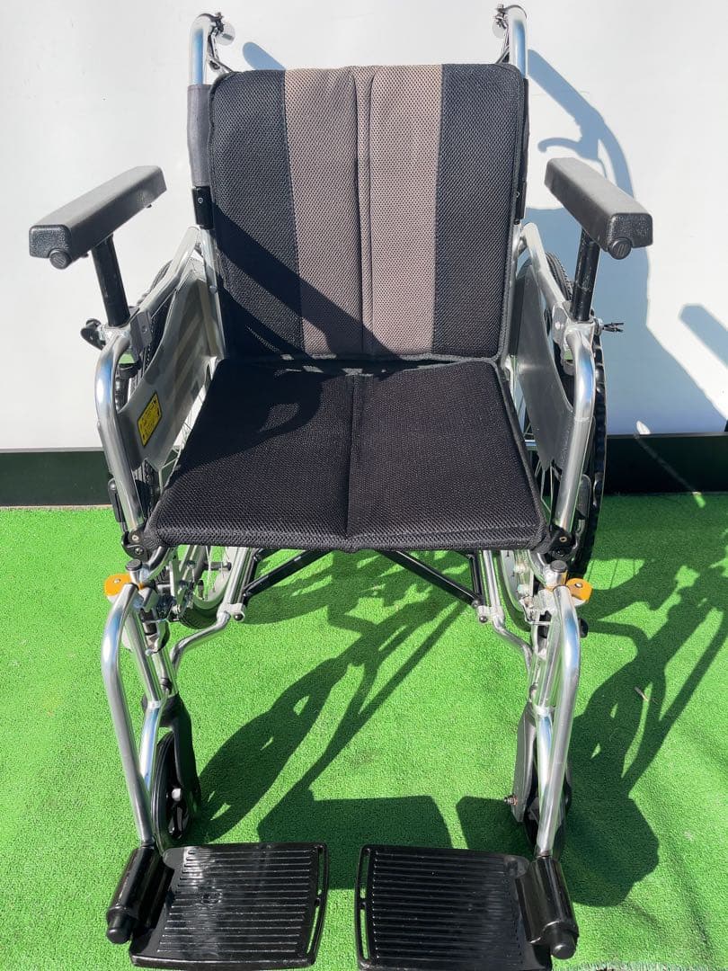 MIKI 自走用車椅子 myu4-22