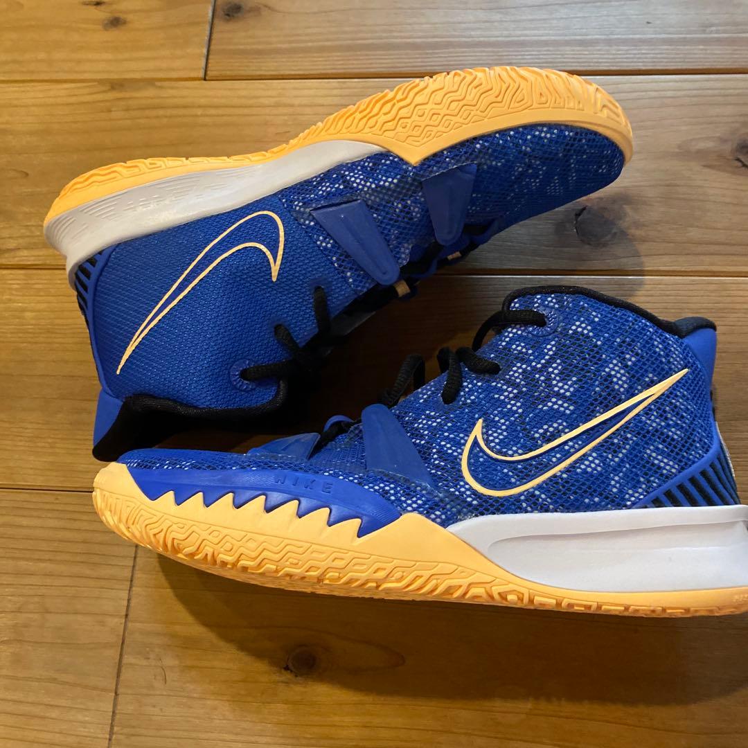 Nike カイリー7