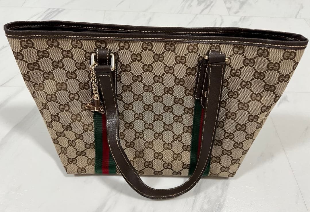 GUCCI グッチ トートバッグ GGキャンバス ブラウン チャーム付　美品