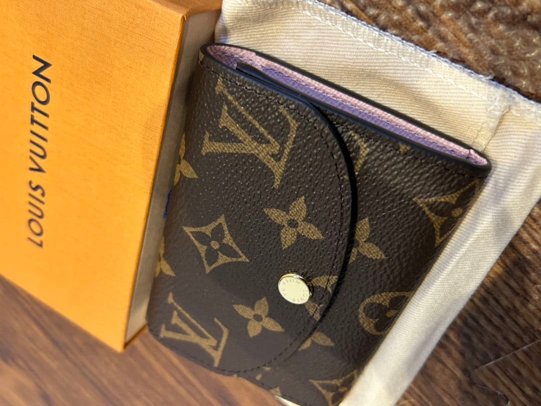 新品　未使用　ピンク　ルイヴィトン ポルトモネ・ロザリ ケース