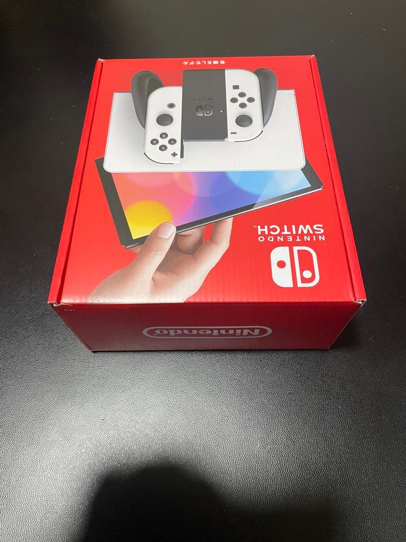 Nintendo Switch 有機ELモデル ホワイト/ブラック　新品未開封