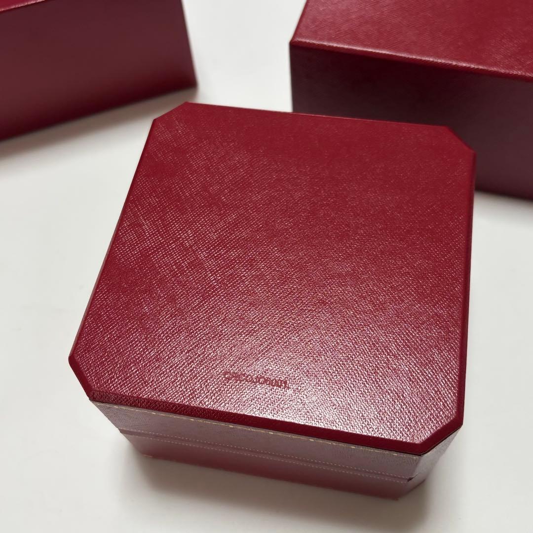 美品　カルティエ　腕時計　ブレスレット　ケース　空箱　アクセサリー入れ　現行品