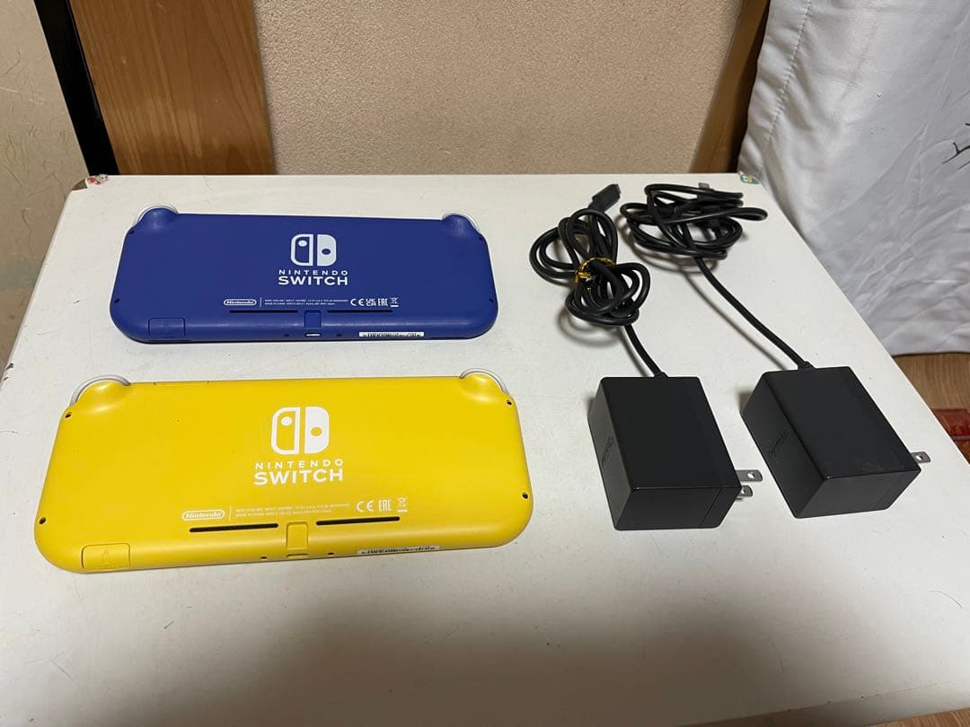 Nintendo Switch HDH-001 2台まとめて売りです。
