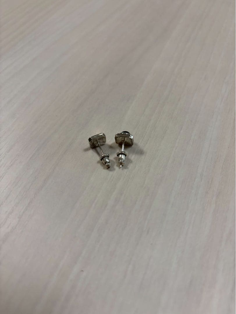 DAIZEN ストーンピアス オニキス 金（耳）ポイント