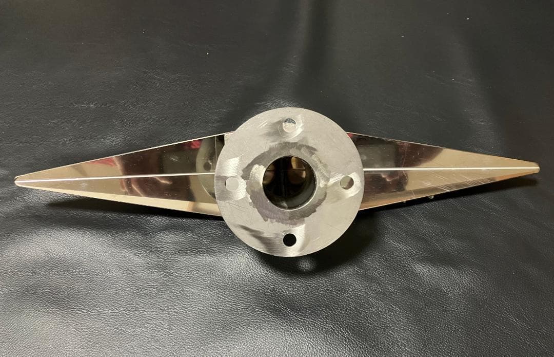 鏡面ステンレス製 大型車用 22.5インチ ホイール 一文字 スピンナー 4個