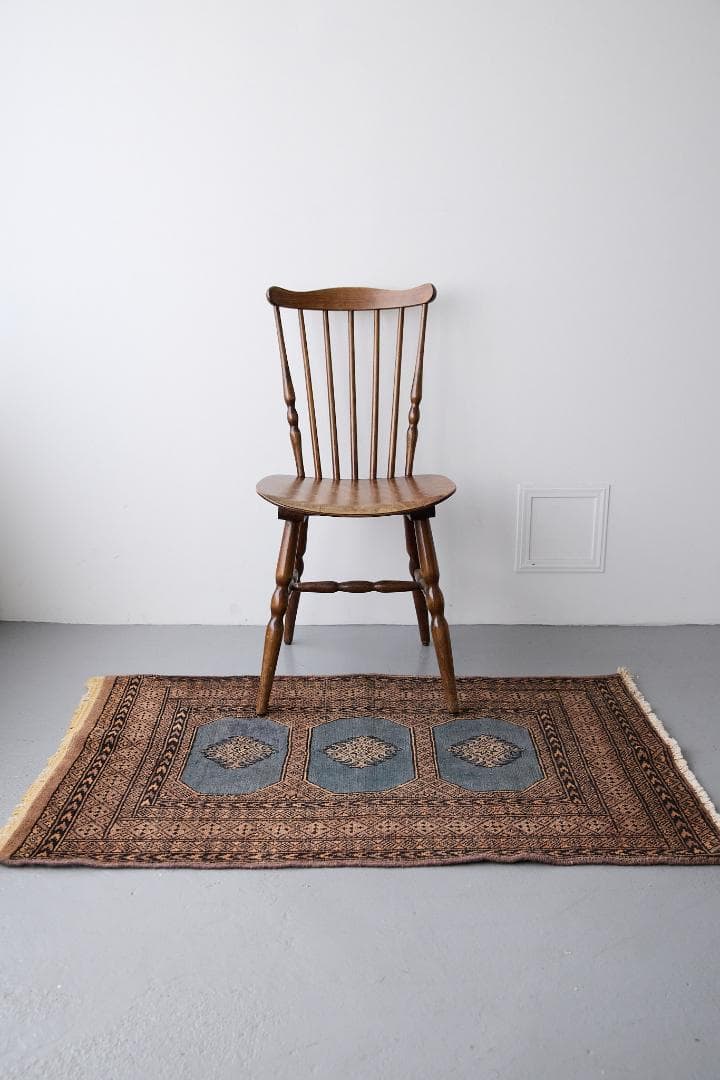 ヴィンテージラグ　トライバルラグ　ラホール産（119×76cm）青　茶　グレー