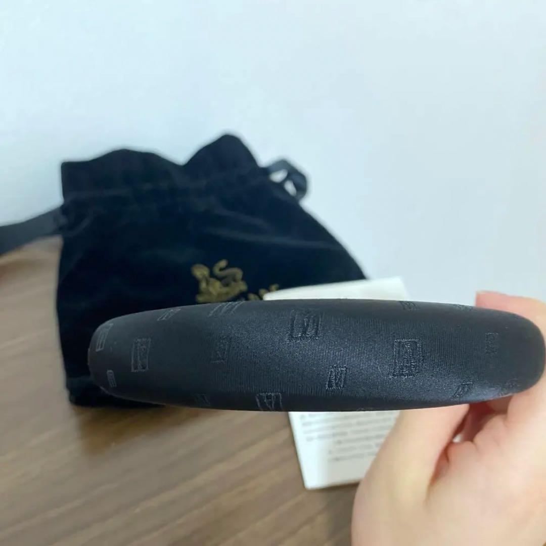 アレクサンドルドゥパリ カチューシャ