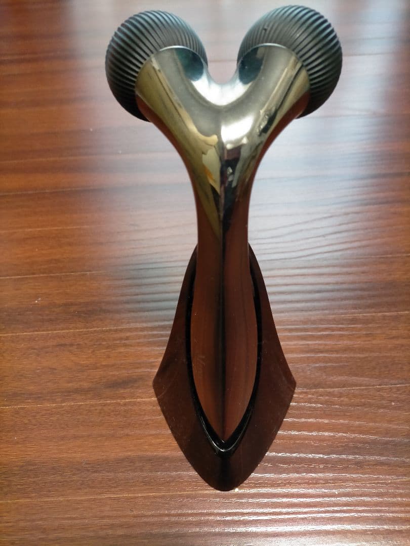 MDNA SKIN オニキスブラック　リファカラット新品未開封　マドンナ