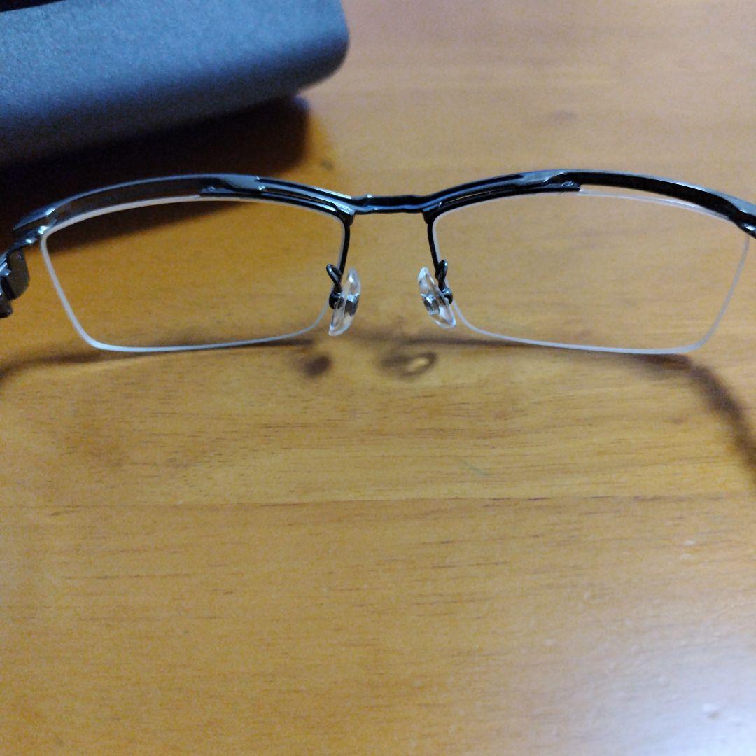 999.9…超美品！ブラック メタルフレーム (度あり)…ケースあり