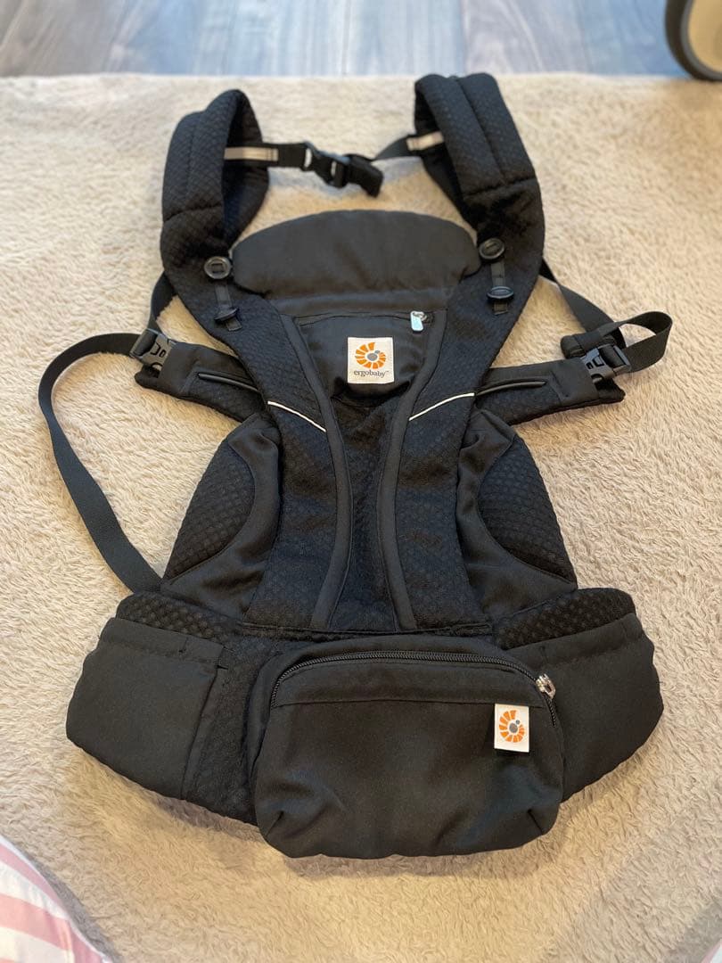 ぶぶ　✴︎美品✴︎ergobaby OMNI breeze ブラック