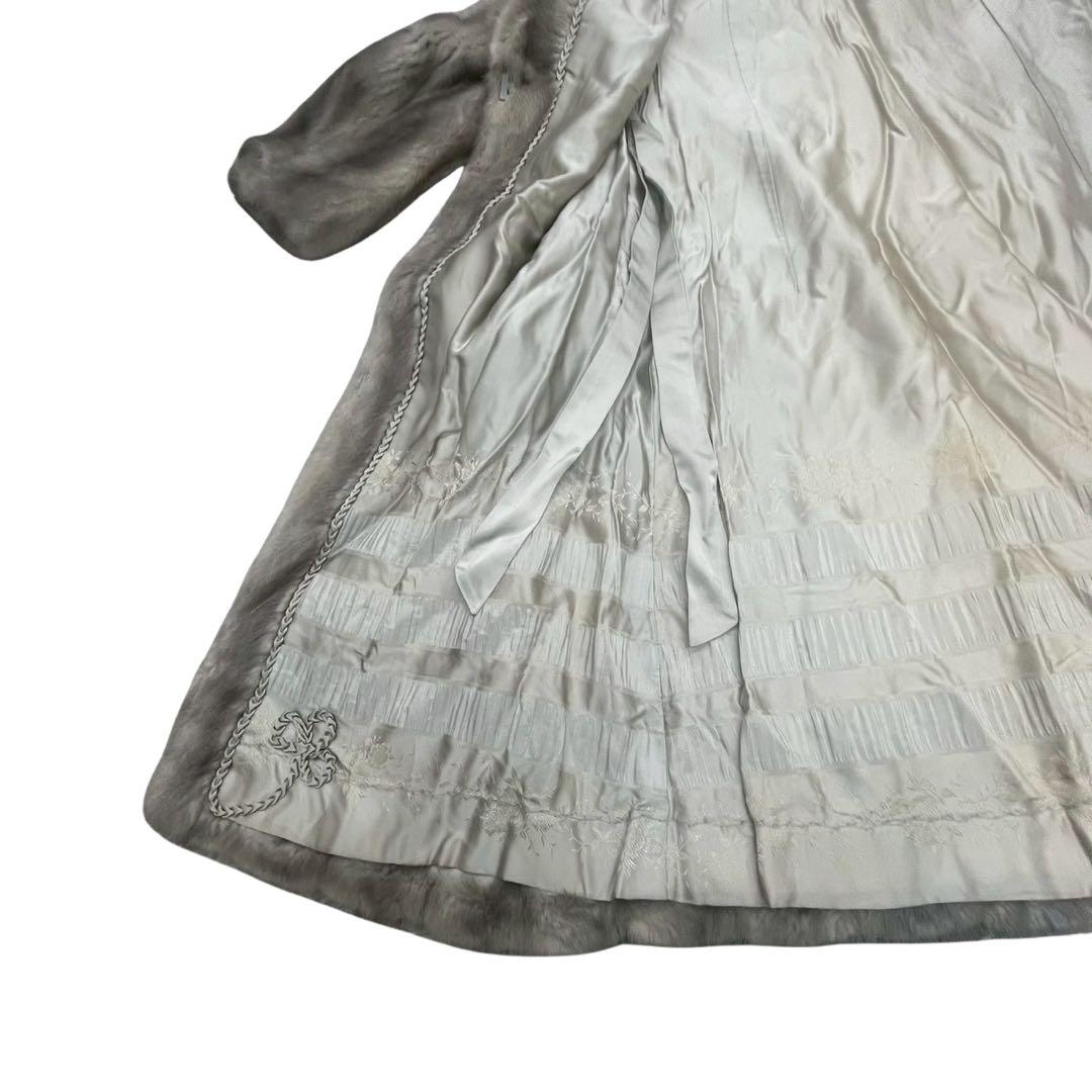 リアルファーコート サイズ6 ベージュ系グレージュ（ベージュ寄りのグレー）