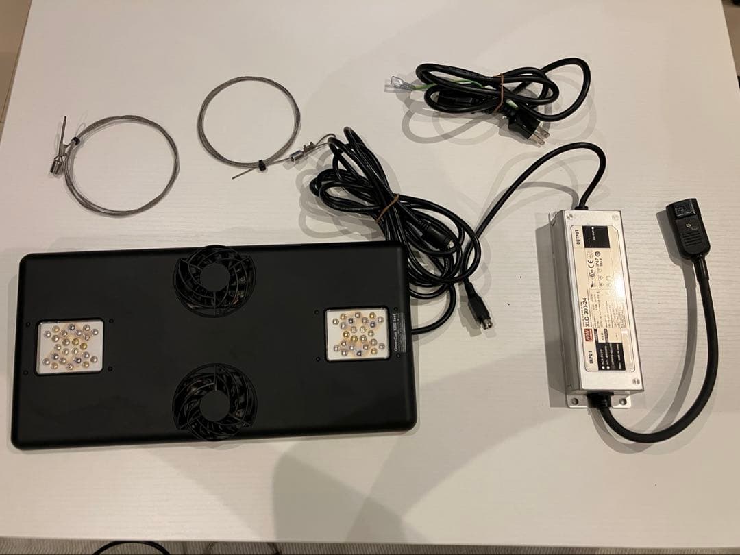 ボルクスジャパン　GrassyCore X200 LED照明　純正ワイヤー付き