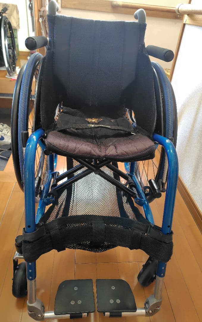 車椅子（自走用）OXエンジニアリング NEO 　ブルー