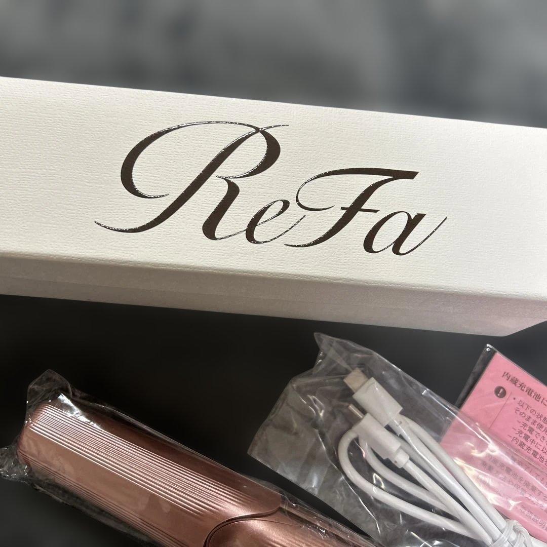新品✨ReFa ストレートヘアアイロン ピンク 持ち運びアイロンコンパクト