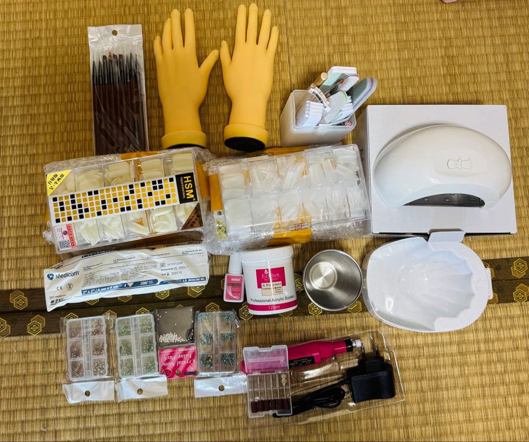 【ネイリスト教材・道具まとめ売り】ほぼフルセット／即練習・即試験OK