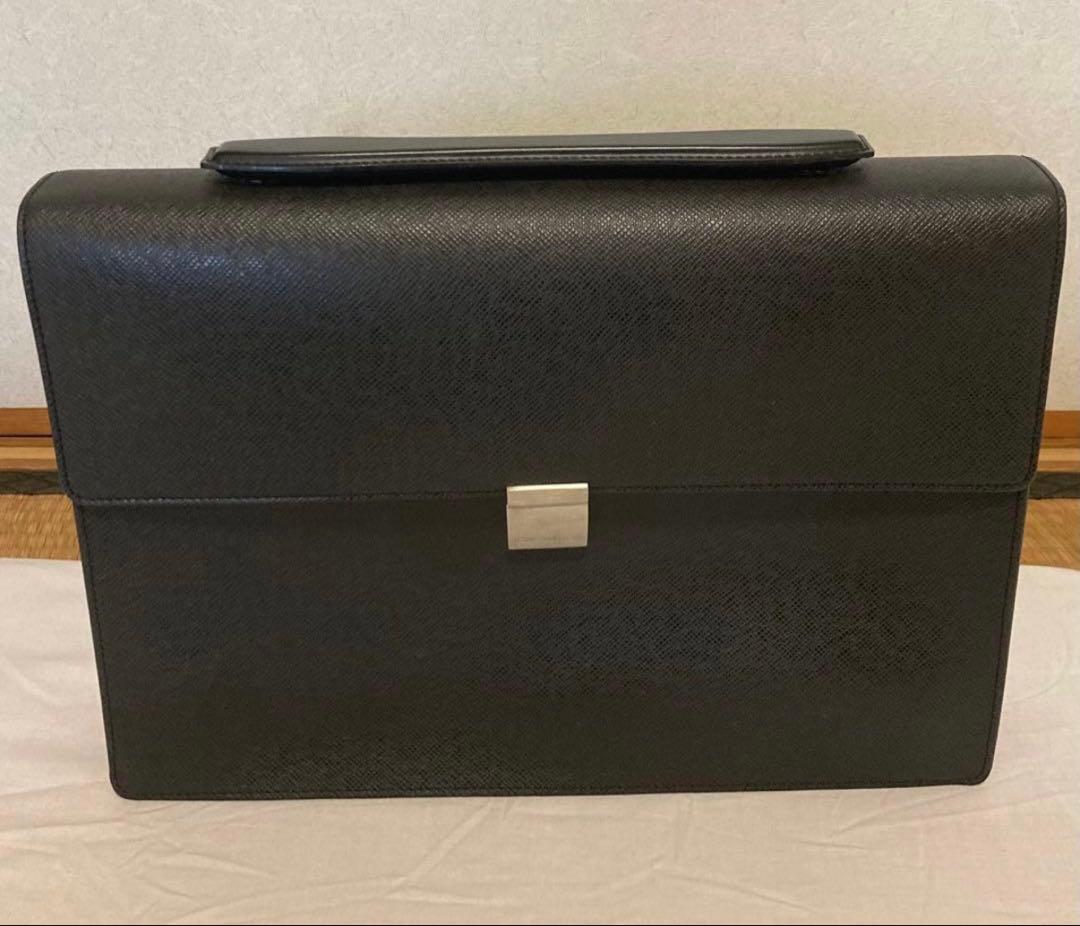 グ*プ様 #LOUISVUITTON #タイガ #メンズビジネスバッグ 至急売却