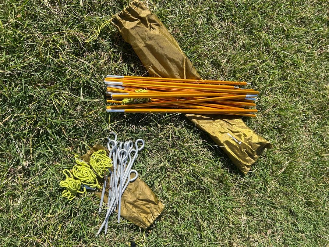 モンベル　レラドーム４　ドーム型テント