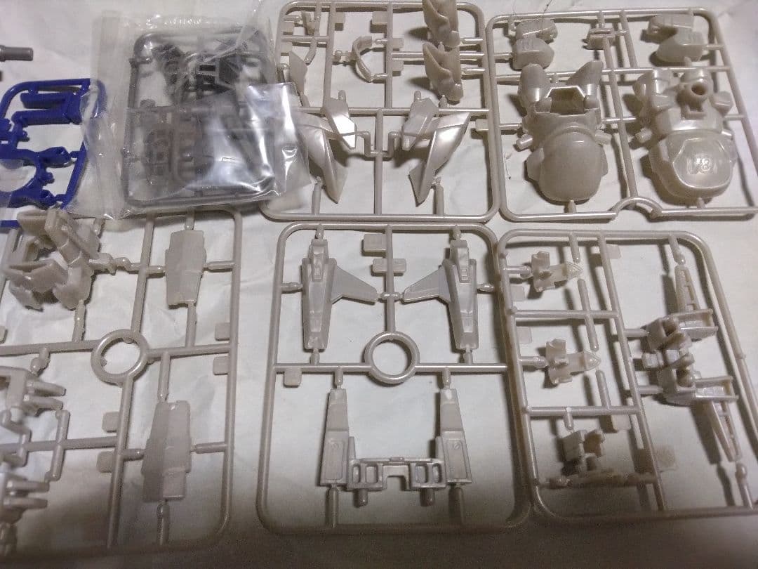 未組立　クロムゼファーツバメバージョン　バトルビーダマンゼロ限定福箱2004