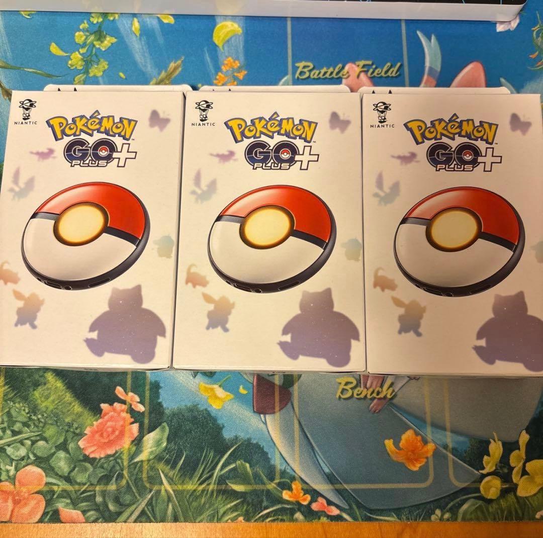 Pokemon GO Plus + ポケモンGO プラスプラス ポケゴ プラプラ