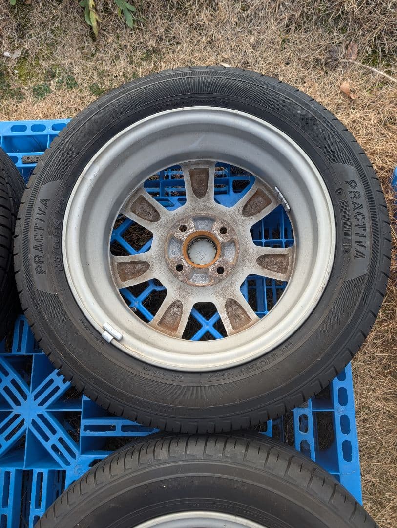 ①中古品 ダイハツタント2024製タイヤ付き純正ホイール4本セットの2本