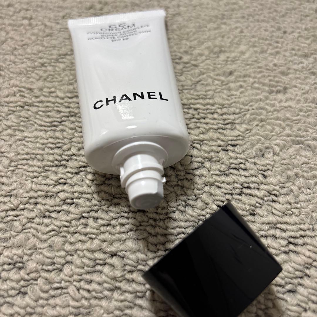 CCクリーム CHANEL CC CREAM 10 BEIGE SPF 50