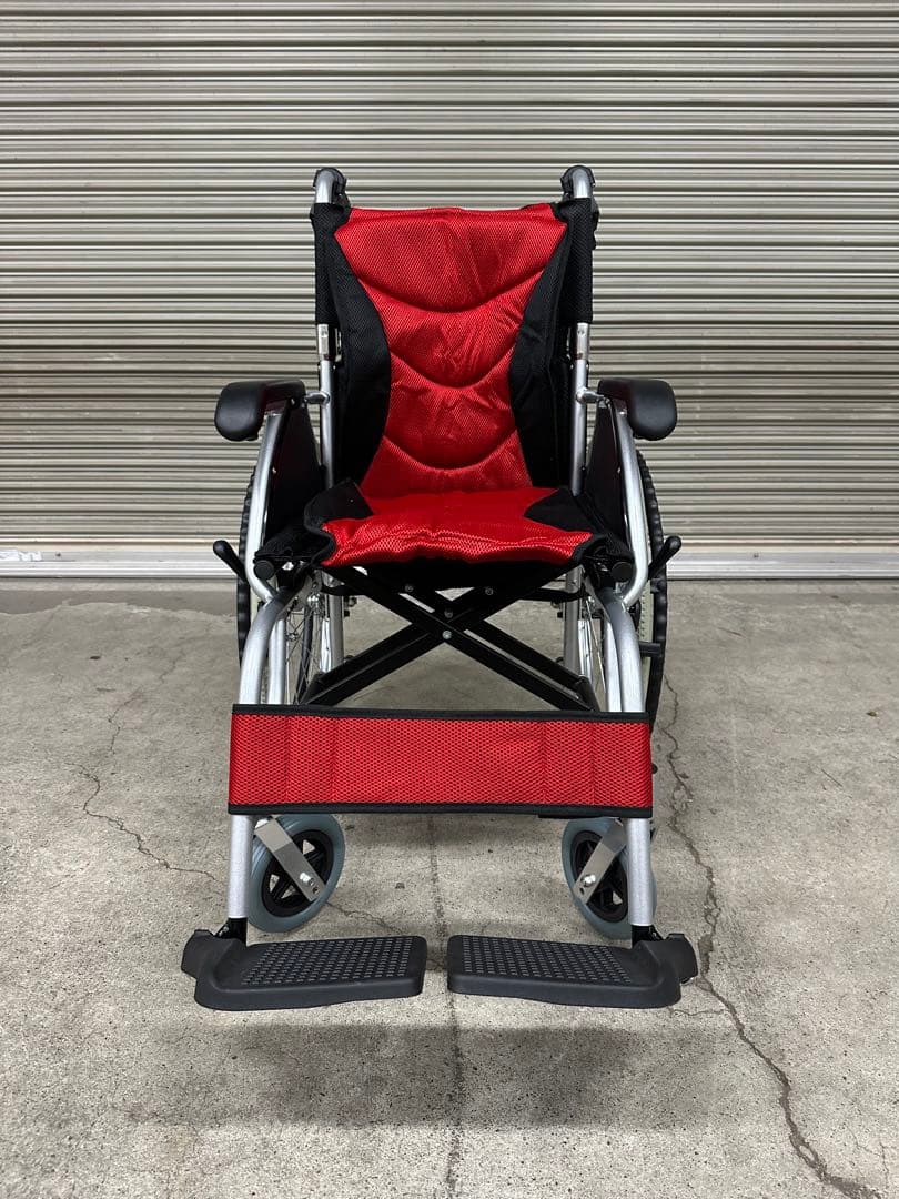 美品　Care-Tecケアテックジャパン 自走式車椅子 CA-70SU スマイル