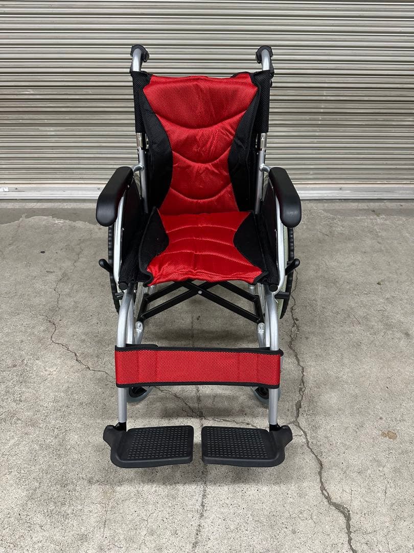 美品　Care-Tecケアテックジャパン 自走式車椅子 CA-70SU スマイル