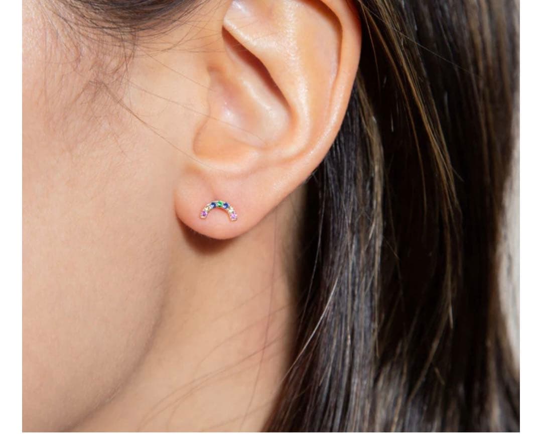 ビジュードエム　プチレインボーピアス　片耳用　ミオハルタカ