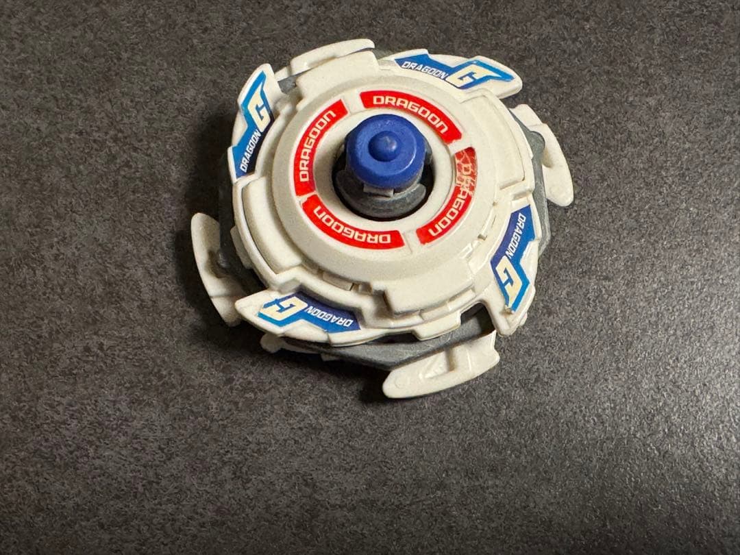 【貴重】爆転シュートベイブレード ドラグーンGT