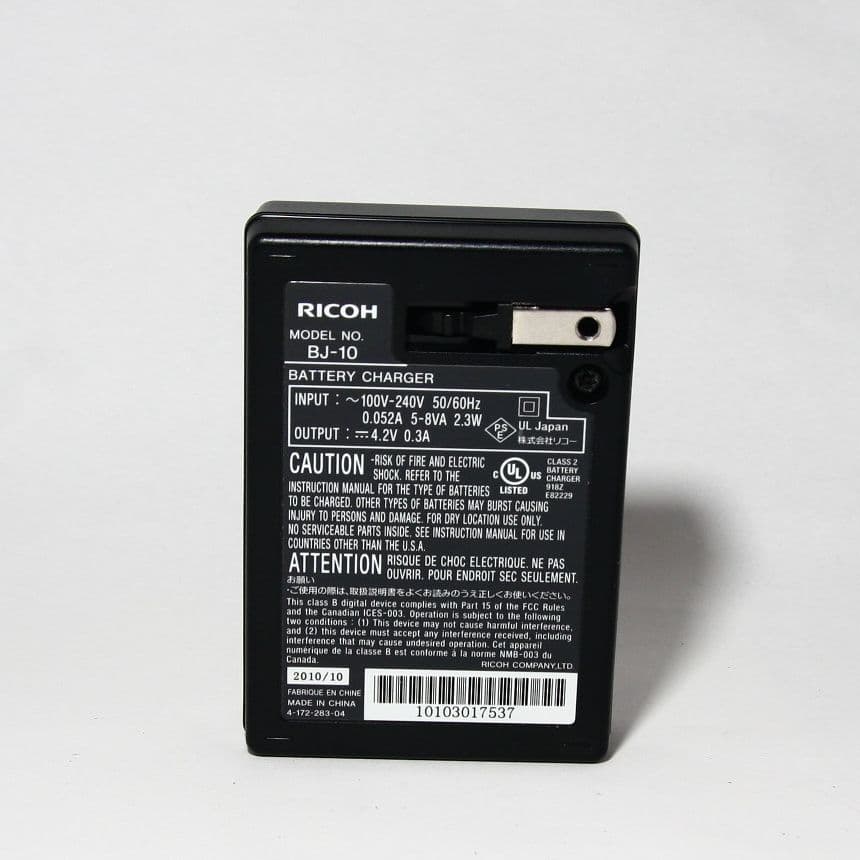 RICOH CX3 コンパクトデジタルカメラ 純正ケース付き 美品