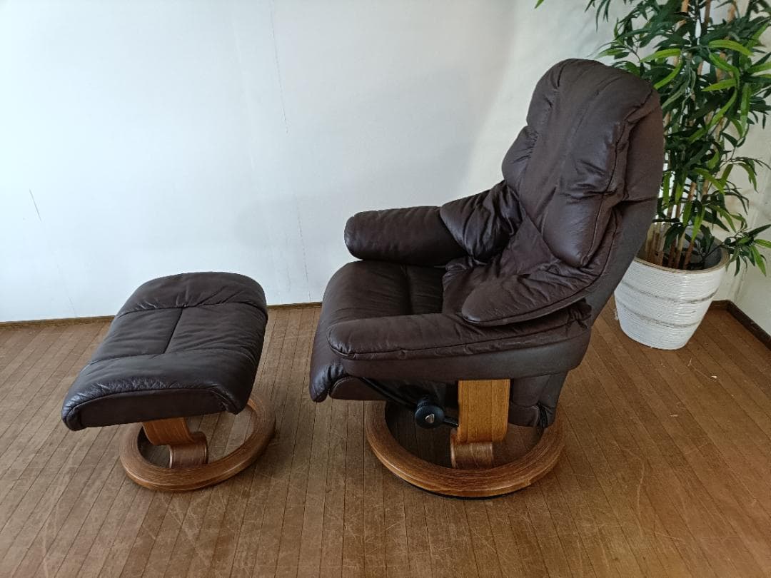 シンタロウ　エコーネス　レノ　クラシックM　ストレスレスチェア　本革　美品