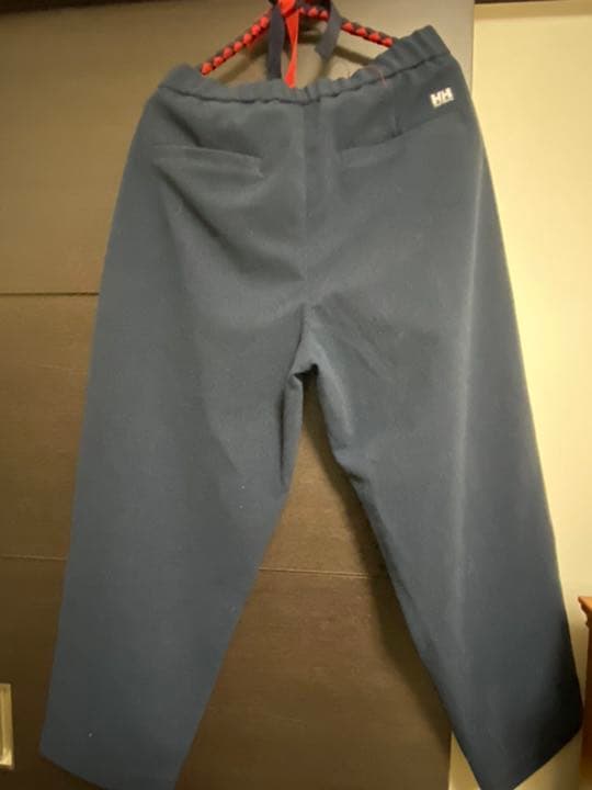 ヘリーハンセン ネイビー バームパンツ