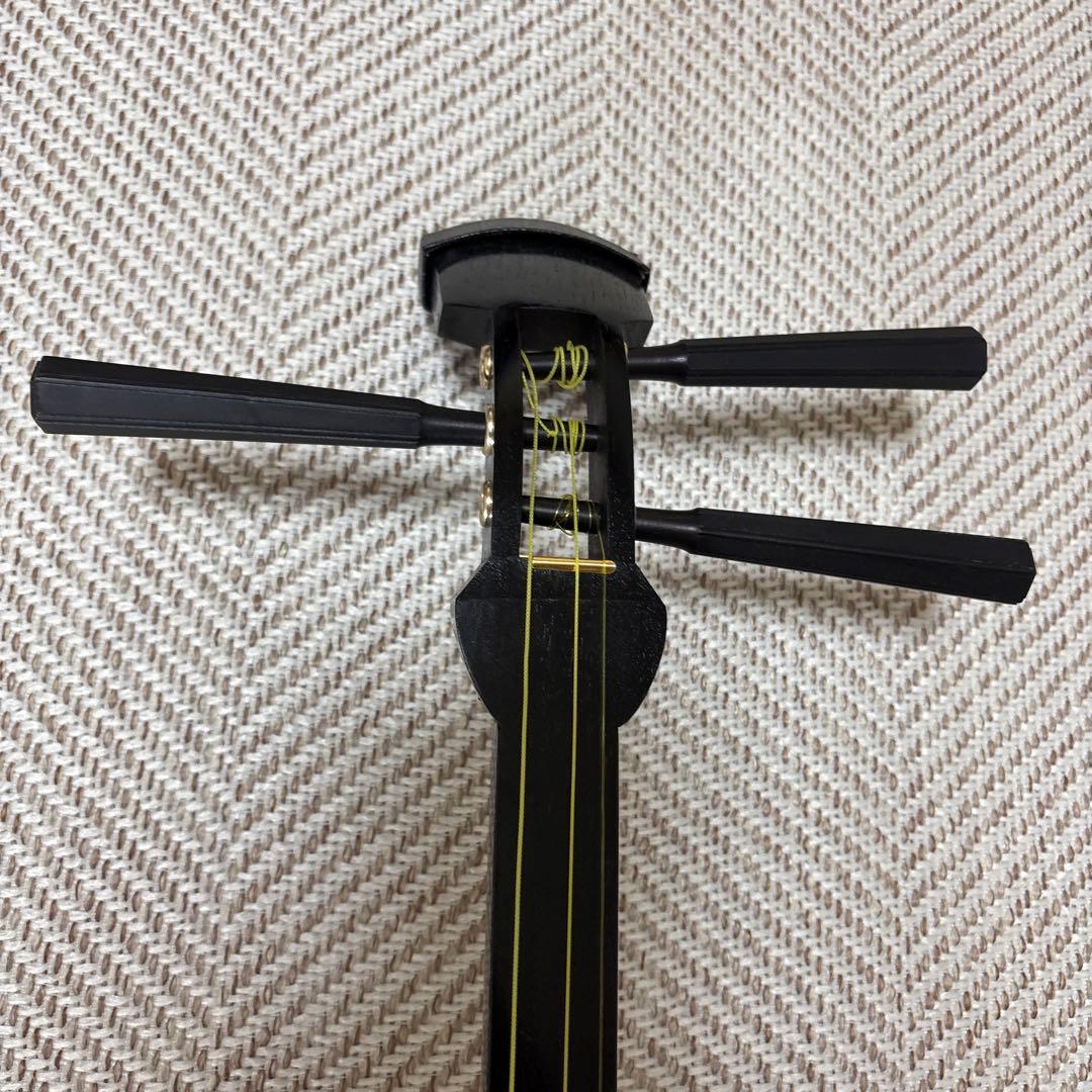 三味線本体 白紫 ケース付き