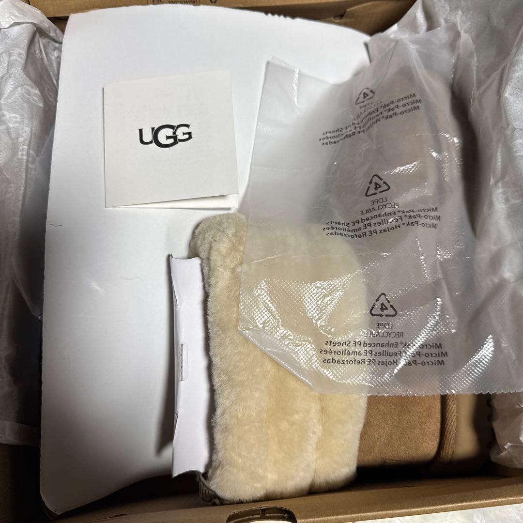 UGG アグ　ムートンブーツ　チェスナット　クラシックミニ　7サイズ　新品未使用
