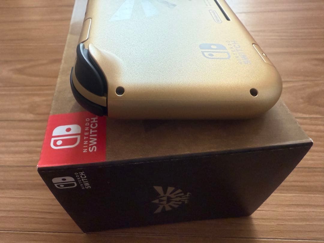 美品　Nintendo Switch Lite本体 ゼルダの伝説エディション