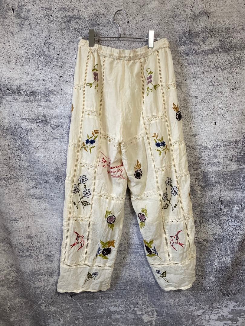 トゥデイフル　刺繍パンツ