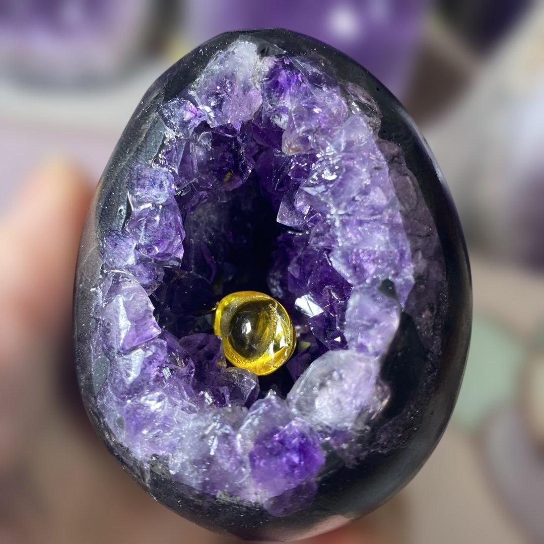 【極上 】ウルグアイ產アメジストクラスター原石手握逸品（恐竜の卵幸運水晶）