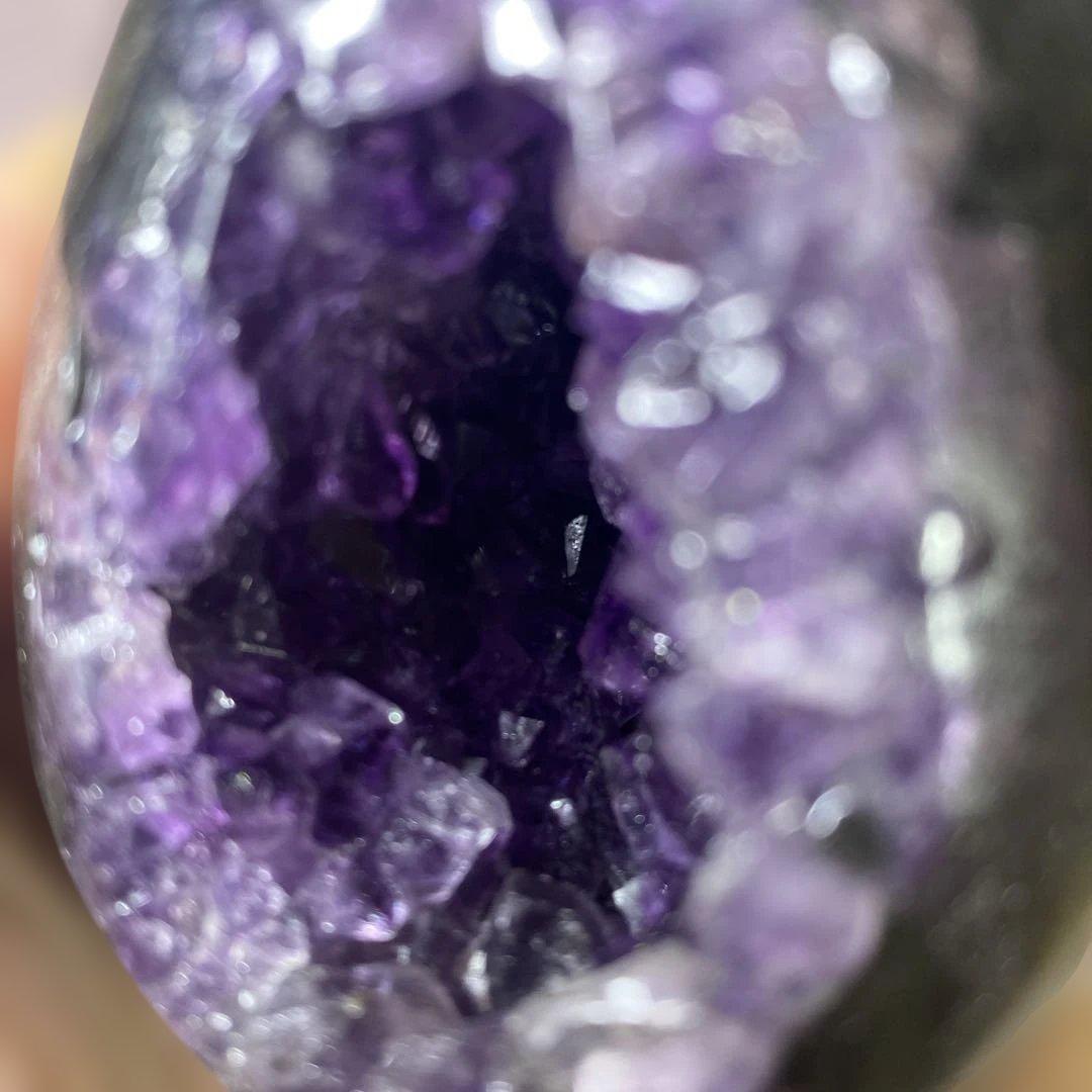 【極上 】ウルグアイ產アメジストクラスター原石手握逸品（恐竜の卵幸運水晶）