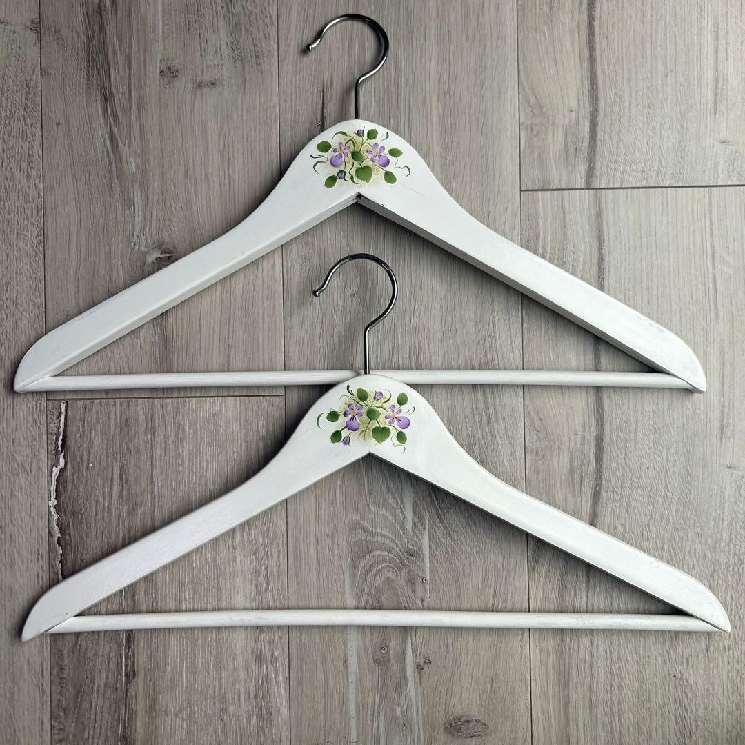 トールペイント作品　ホワイトハンガー8本