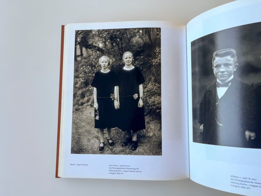 アート・デザイン・音楽 Diana Arbus: Family Album