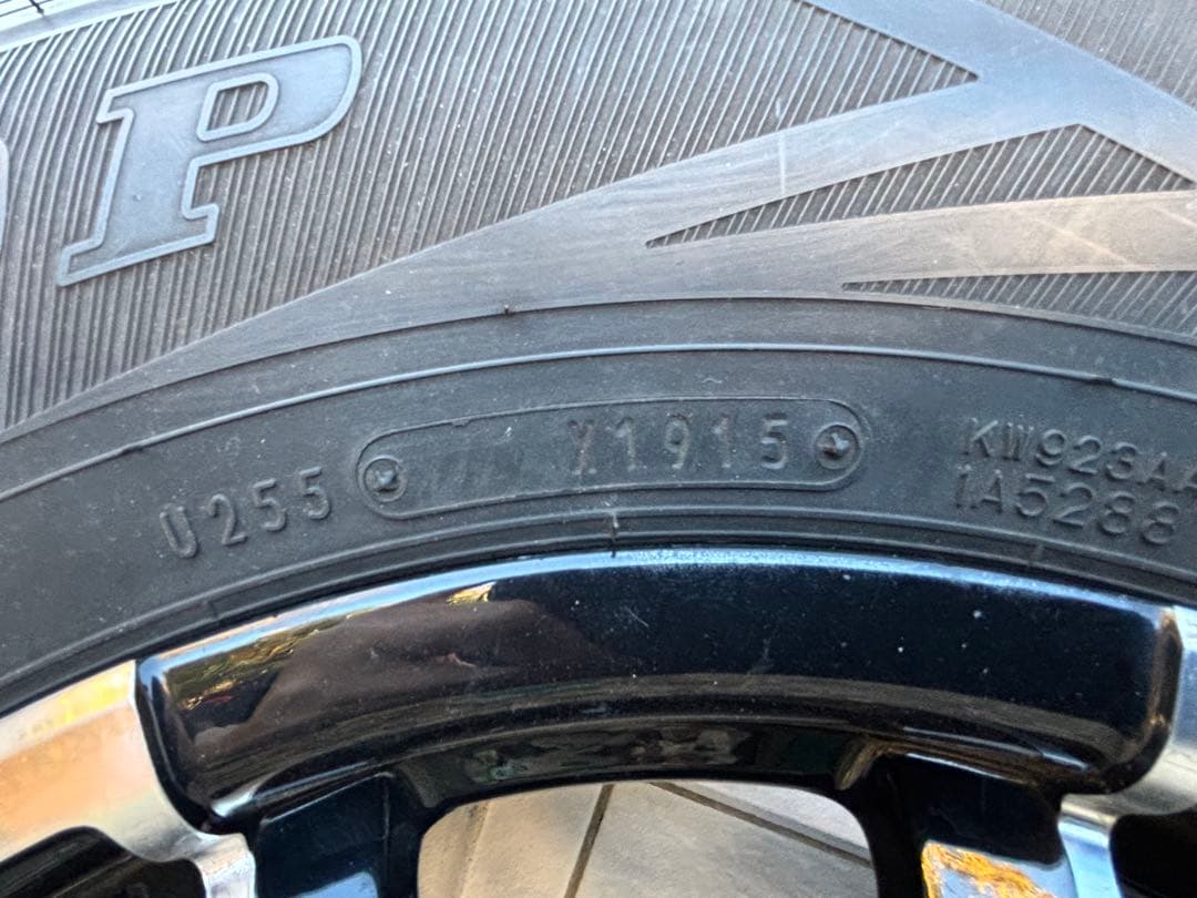 K*I様 ハイエース　スタッドレスホイールセット　4本