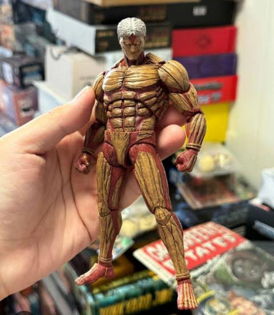 進撃の巨人　鎧の巨人　ライナー　フィギュア