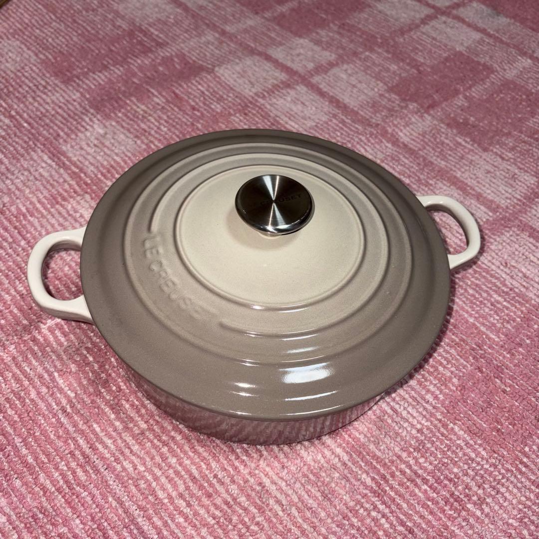 【美品】ル・クルーゼ LE CREUSET ココットロンド 24cm グレー